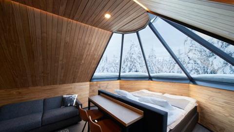 レヴィのガラスイグルー客室の一例
(c)Northern Lights Village